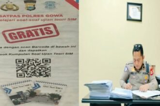 Satpas Polres Gowa bagikan e-book yang dapat diunduh melalui kode QR berisi soal latihan secara gratis bagi calon pemohon SIM.