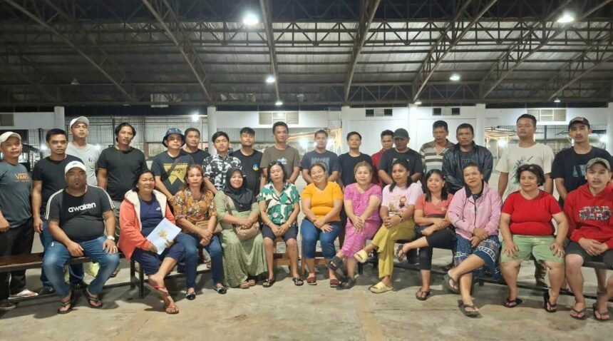 Pedagang Pasar Lau Cih Kecamatan Medan Tuntungan, Kota Medan, Sumatera Utara, Mei 2025. 