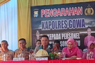Kapolres Gowa ke Polsek Somba Opu tekankan profesionalisme dan kolaborasi, (9/5/2025). (tim)