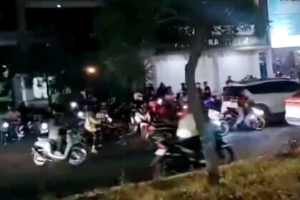 Konvoi motor di Makassar, 5 kendaraan disita Satlantas Polrestabes Makassar, (10/5/2025). (bm/ho)