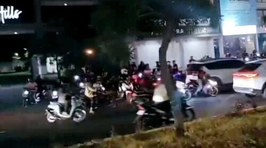 Konvoi motor di Makassar, 5 kendaraan disita Satlantas Polrestabes Makassar, (10/5/2025). (bm/ho)