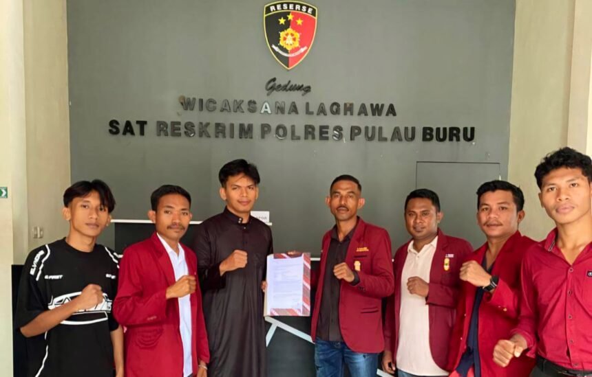 IMM Buru laporkan dugaan penyalahgunaan nama organisasi ke Polres, (17/5/2025).