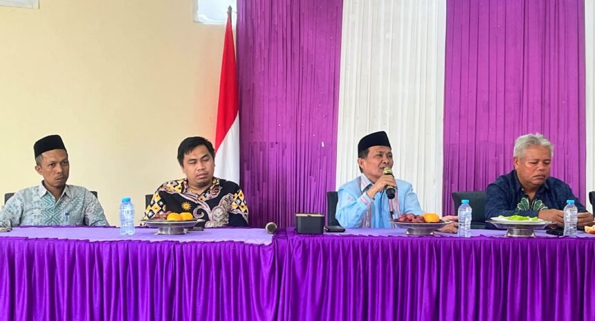 Dr. Mawardi dan Rektor UNIMEN, Dr. Drs. H. Syawal Sitonda, M.Ag, bersama para wakil rektor dan pejabat struktural kampus, (15/5/2025).