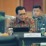 Rapat koordinasi tingkat menteri bahas program Sekolah Rakyat, sebuah inisiatif pendidikan berbasis komunitas yang dijadwalkan mulai berjalan pada 1 April 2025.