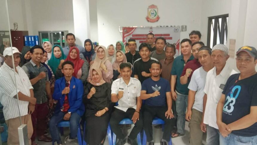 Kegiatan musyawarah khusus untuk bentuk Koperasi Merah Putih di Kelurahan Tompo Balang, Kecamatan Bontoala, Kota Makassar, (21/5/2025).