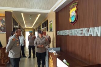 Kapolres Enrekang menggelar tes urine mendadak, (21/5/2025).