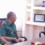 Camat Biringkanaya menerima kunjungan perkenalan dari Danramil Baru, Kamis (22/5/2025).