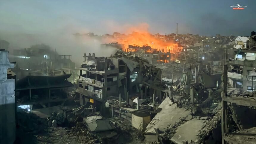 Serangan udara Israel hancurkan rumah di dekat Sekolah Abu Hussein kamp jabalia Gaza Utara, (13/5/2025). (ali_bt77/qudsn/ho/mp)