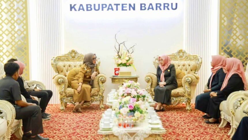 Bupati Barru dan Pengadilan Agama dalam audiensi strategis membahas isu pernikahan anak di bawah umur, 6 Mei 2025.