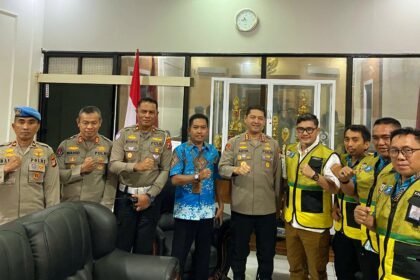 Perumda Parkir Makassar Raya menggelar audiensi resmi dengan Kepolisian Resor Kota Besar (Polrestabes) Makassar, (5/6/2025).