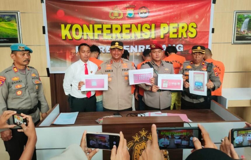 Polisi Enrekang menggelar konferensi pers tkait kasus narkoba, Juni 2025.