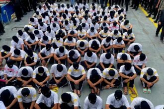 100 narapidana dari Sumut dipindahkan ke Nusakambangan, (14/6/2025).