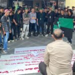 HMI menggelar aksi di Enrekang, Jumat (20/6/2025).