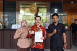 Sengketa hukum mencuat usai kebakaran kios di Mangga Dua Mall Jakarta, Mustika Raja Law Office, resmi mendaftarkan gugatan di Pengadilan Negeri Jakarta Pusat, Juni 2025.