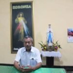 Foto Benyamin, Ketua Lembaga Pembinaan dan Pengembangan Pesta Paduan Suara Gerejani Katolik Daerah (LP3KD) Maros