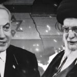 Konflik: Perdana Menteri Israel Benjamin Netanyahu (kiri) versus Pemimpin Tertinggi Iran Ayatollah Ali Khamenei (kanan).