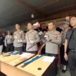 Konferensi Pers di Polrestabes Makassar terkait aksi geng motor di Kota Makassar, (1/6/2025). (pl/mp)