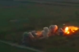 Penampakan sistem pelontar api berat Rusia di arah Pokrovsky, Ukraina, (10/6/2025). (Minoborony/ho/mp)