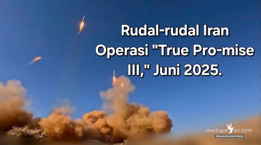 Rudal balistik Iran dalam operasi balasan terhadap Israel, 14 Juni 2025.