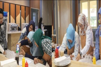Poltekpar Makassar menggelar pelatihan hospitaliti untuk masyarakat, Juli 2025.