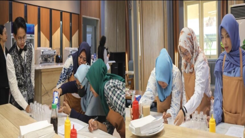 Poltekpar Makassar menggelar pelatihan hospitaliti untuk masyarakat, Juli 2025.