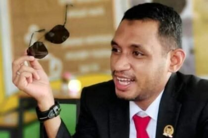Ketua Fraksi Golkar DPRD Kabupaten Buru, Maluku, M. Rum Soplestuny, (3/7/2025).