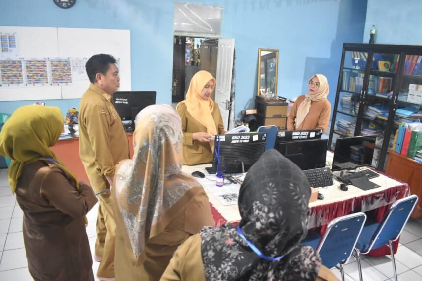 SMP Negeri 13 Makassar.