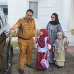 Bupati Enrekang Antar Anak di Hari Pertama Sekolah, Dorong Gerakan Ayah Teladan