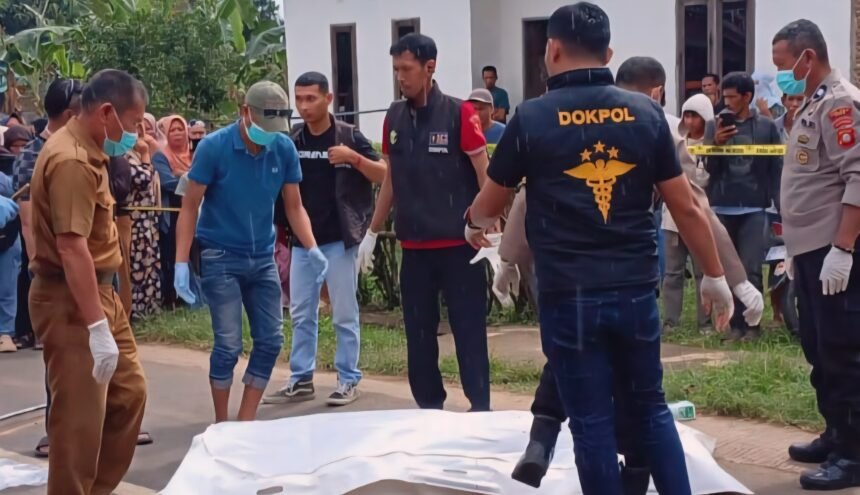 Penganiayaan berdarah di Gowa, Sulawesi Selatan. Peristiwa nahas itu terjadi pada Selasa siang (15/7/2025), sekitar pukul 12.20 WITA, di Paukiri, Dusun Lanra-lanra, Desa Pabbentengang, Kecamatan Bajeng.