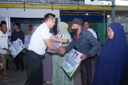 Pemerintah Kabupaten (Pemkab) Enrekang kembali menegaskan komitmennya dalam memberikan perlindungan sosial bagi para pekerja rentan.