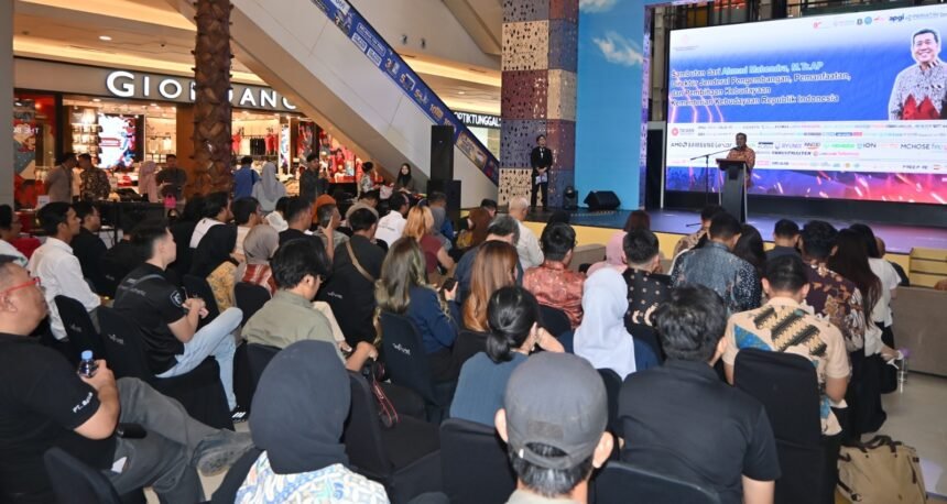 APTIKNAS TechSummit 2025 di Main Hall Atrium TangCity Mall, Tangerang.