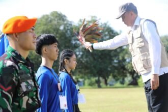Kegiatan Pembinaan Sikap Dasar Profesi (PSDP) bagi mahasiswa baru Tahun Akademik 2025/2026 pada Senin, 28 Juli 2025 di Markas Yonko 466 Komando Pasukan Gerak Cepat (Kopasgat) TNI AU, Mandai, Kabupaten Maros.