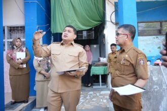 Wali Kota Munafri sidak SMPN 53 Makassar, (29/7/2025).