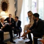 Foto wajah Netanyahu yang putus asa dirilis di AS setelah diberi pengarahan tentang operasi Hamas malam ini Netanyahu dijadwalkan bertemu dengan Trump dalam waktu satu jam.
