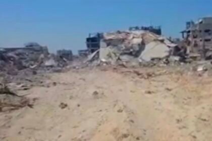 Kehancuran besar-besaran oleh pasukan pendudukan telah memusnahkan Jalan Gaza lama di Jabalia, sebelah utara Jalur Gaza, selama perang pemusnahan yang sedang berlangsung, Juli 2025. (qudsn/ho/mp)
