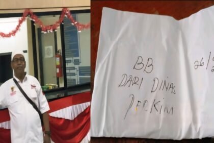 Foto: Ketua DPP Gabungan Wartawan Indonesia (GWI) Provinsi Banten, Syamsul Bahri, saat mendatangi kantor Dinas Perkim Kabupaten Tangerang. Di sampingnya, amplop bertuliskan “BB dari Dinas Perkim, 26/08/2025” yang diduga terkait praktik bagi-bagi proyek dan pemberian amplop kepada oknum tertentu.