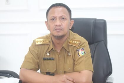 Camat Tamalanrea, Iqbal, S.STP.