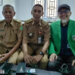 Bersama Kepala Desa Sanrobone dan Camat Sanrobone Kab Takalar, saat pelaksanaan pengabdian & Workshop Sadar Halal (4-5 Agustus 2025) di Desa Binaan UMI di Desa Sanrobone.