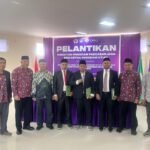 Pelantikan Direktur Pascasarjana dan Ketua Program Studi UNIMEN berlangsung di Auditorium Kampus I Enrekang, Kamis (21/8/2025), menandai dimulainya operasional Program Pascasarjana usai terbitnya izin Prodi S2 Pendidikan Dasar.