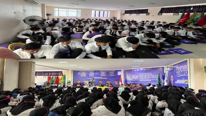 Mahasiswa baru Universitas Muhammadiyah Enrekang (UNIMEN) mengikuti kegiatan Masa Ta’aruf (MASTA) di Aula Kampus I, Enrekang, Selasa, 16 September 2025. Sebanyak 422 mahasiswa baru dari 13 program studi resmi disambut dalam kegiatan yang berlangsung hingga 19 September 2025.