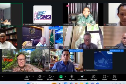 Rapat pengurus harian Serikat Media Siber Indonesia (SMSI) yang digelar secara daring melalui Zoom pada Selasa (2/9/2025), membahas peran media dalam menjaga kondusivitas ruang publik di tengah dinamika sosial-politik nasional.