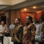 Para pengurus Serikat Media Siber Indonesia (SMSI) dalam penyampaian sikap resmi SMSI terkait situasi nasional, Senin (8/9/2025).