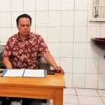 Kepala BPKAD Enrekang Ahmad Nur saat menjelaskan potensi krisis keuangan akibat berkurangnya dana transfer pusat, (25/9/2025).