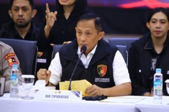 Dirtipideksus Bareskrim Polri Brigjen Helfi Assegaf memberikan keterangan soal asistensi penyelidikan dugaan keracunan program makanan bergizi gratis.