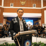 Poltekpar Makassar Gelar Pelatihan SDM untuk Dukung Program Makan Bergizi Gratis 4 Direktur Poltekpar Makassar Herry Rachmat Widjaja membuka Pelatihan Peningkatan Kapasitas SDM bidang gizi dan sanitasi makanan untuk mendukung program nasional Makan Bergizi Gratis di Balairung I Wayan Bendhi, Minggu lalu (19/10/2025).
