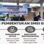 Musyawarah Kabupaten (Muskab) Serikat Media Siber Indonesia (SMSI) Gowa digelar di Parang Ma’lengu, Pallangga, Sabtu (11/10/2025), menandai terbentuknya kepengurusan perdana yang dipimpin Johanis Ub. (Kolase/Foto: Nur/SMSI Sulsel/Infografis-MP)