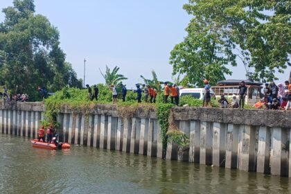 Polsek Tamalate bersama BPBD kota Makassar melakukan pencarian warga tenggelam saat memancing.