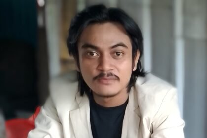 Caption: Bara, Ketua Komunitas BaraMakassar, mengajak warga untuk terus menjaga semangat perdamaian dan kebersamaan yang membuat Makassar dikenal dunia sebagai kota damai.