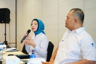 Kepala Biro Hukum dan Humas BGN, Khairul Hidayati saat menjadi pembicara Forum Group Discussion (FGD) 10 Strategi Komunikasi Publik Direktif Presiden yang digelar di Jakarta, Senin (13/10/2025).