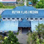 Tampak dari udara gedung Rutan Kelas I Medan, yang baru-baru ini menjadi sorotan publik usai isu peredaran narkoba terbukti tidak berdasar. Pihak rutan menegaskan komitmen mereka terhadap zona integritas dan pengawasan ketat bebas narkoba.